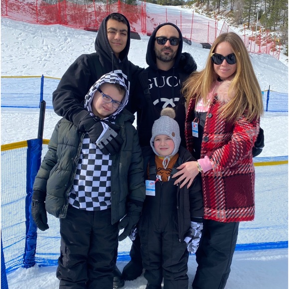 Meet your Posher, Tegan - Picture 8 of 10